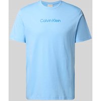 CK Calvin Klein T-Shirt mit Logo-Print in Sky, Größe XXL CK Calvin Klein T-Shirt mit Logo-Print in Sky, Größe XXL von CK Calvin Klein