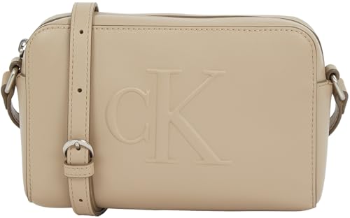 Calvin Klein Damen Umhängetasche Sculpted Camera Bag mit Logo, Grau (Crockery), Einheitsgröße von Calvin Klein