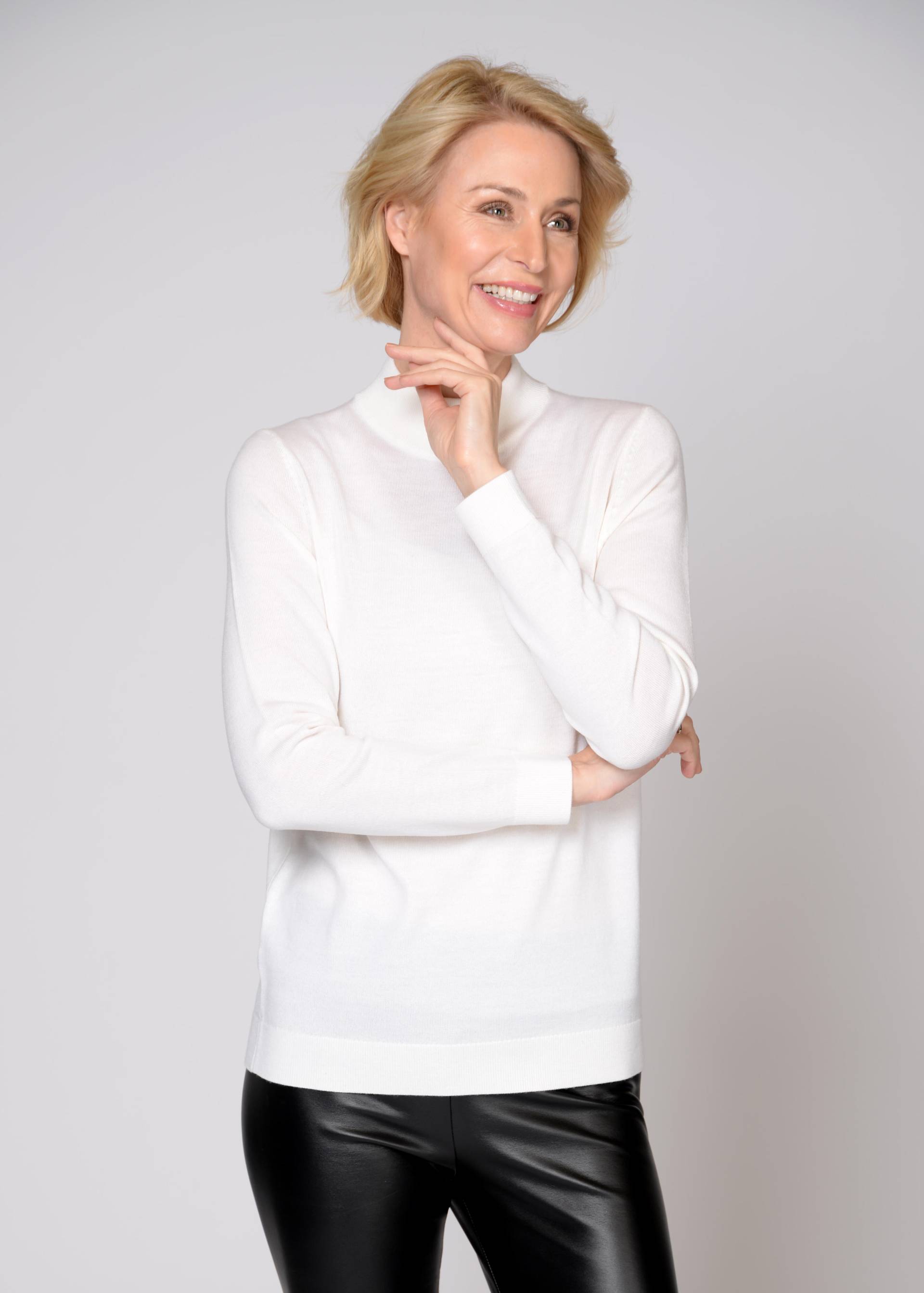 CLARINA - Stehbund-Pullover, 1/1 Arm,uni 104 offwhite - Gr. - 44 von CLARINA