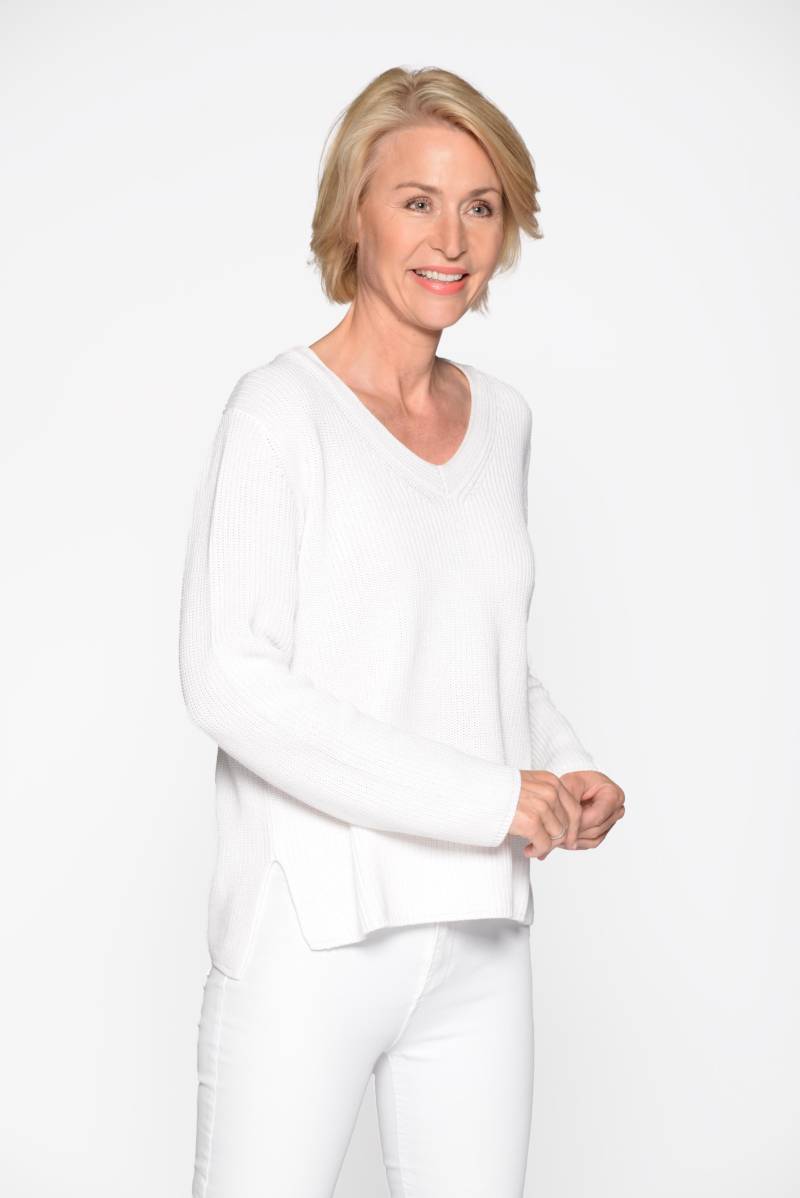 CLARINA - V-Pullover, 1/1 Arm, uni 102 offwhite - Gr. - 44 von CLARINA