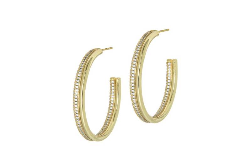 Her Half Pavé Gm Hoops - Gold Her Half Pavé Gm Hoops - Gold von CLASSYANDFBULOUS