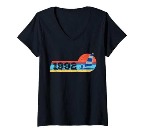 Damen Segeln Jahrgang 1992 Geburtstag Segelboot Wassersport Segler T-Shirt mit V-Ausschnitt von CLICK-HERE for more Yachting Birthday Gift Shirts