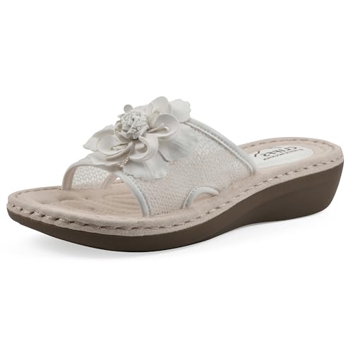 CLIFFS BY WHITE MOUNTAIN Damen Chill Sandale, Weißer Stoff, 36 EU Weit von CLIFFS BY WHITE MOUNTAIN