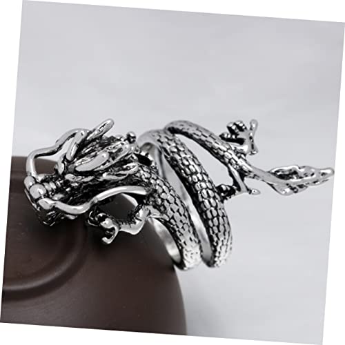 CLISPEED Männlicher Kreativer Dekorativer Ring mit Drachenkopf Modisches Schmuckstück Hochwertigem Material Einzigartiges Design für Trendbewusste Herren Auffälliges Accessoire für Jeden von CLISPEED