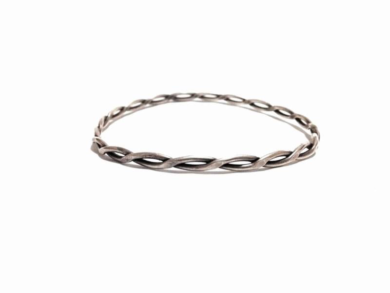 Ein 1930-40Er Jahre Jugendstil Handgewebter Armreif Aus Sterlingsilber, 9, 17 Gramm #3303 von CLLEWISLLC