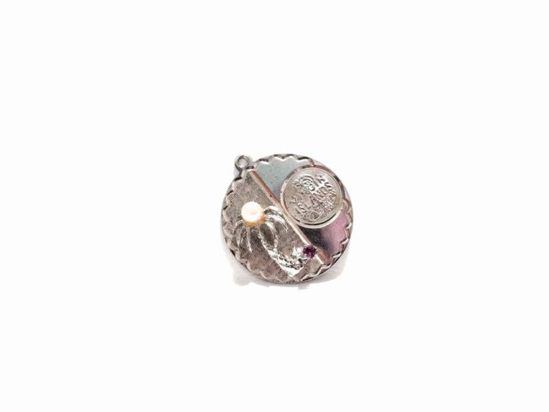 Ein Erhabener Mid-Century Designer "Cea" Virgin Islands Pearl &cz Pink Diamond Charm/sterling Silber, 1, 25x1x, 15", 3, 93 Gramm #3690 von CLLEWISLLC