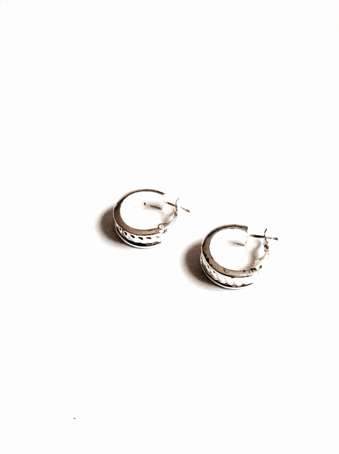 Ein Paar Dicke Thai Sterling Silber Ohrstecker, Designer Signiert Sw, .75x.75x.25, 7, 49 Gramm #2693 von CLLEWISLLC