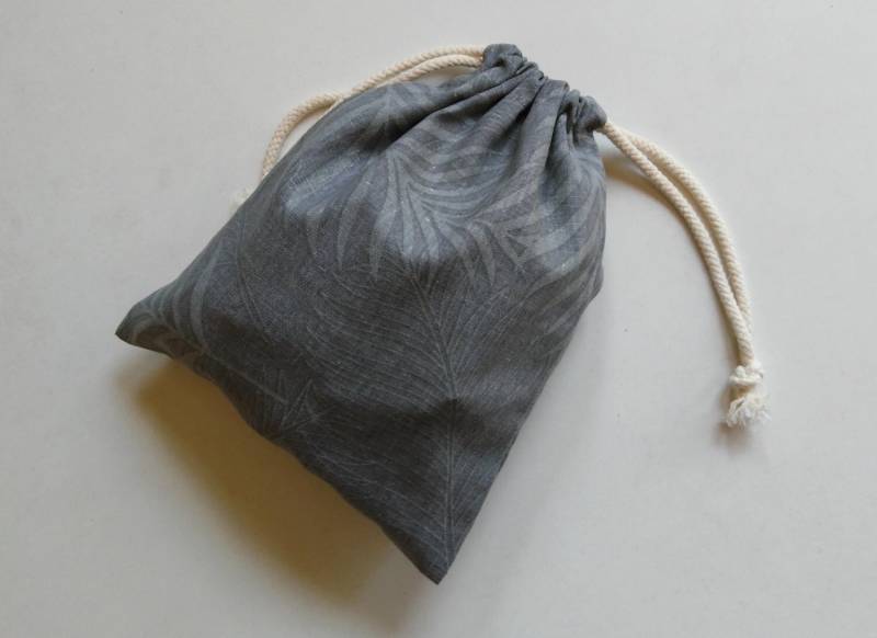 Draw String Pouch Beutel/Taschenaufbewahrung, Natürliches Leinen/Blatt von CLND