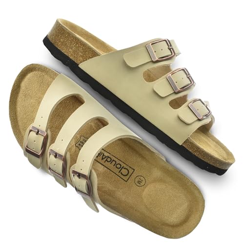 CLOUDAIR Ruth Sandalen Damen Slides mit Fußgewölbeunterstützung Wildleder Vegan Leder Verstellbare 3 Schnallenriemen und Korkfußbett, Stein, 37.5 EU Weit von CLOUDAIR
