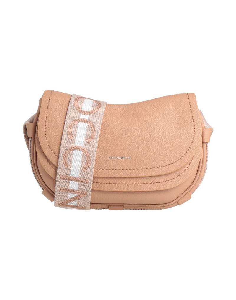 COCCINELLE Umhängetasche Damen Kamel von COCCINELLE