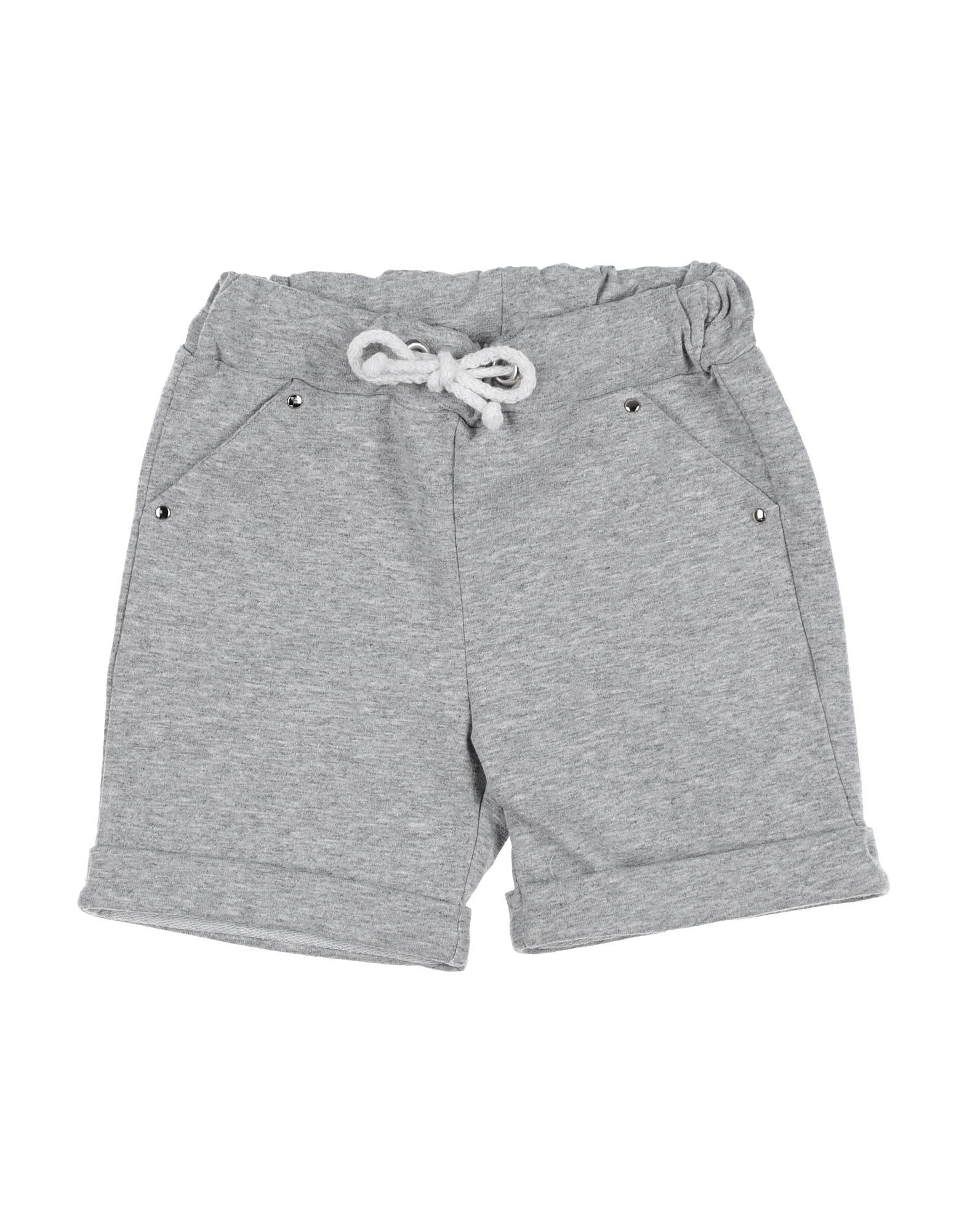 COCCODÉ Shorts & Bermudashorts Kinder Grau von COCCODÉ