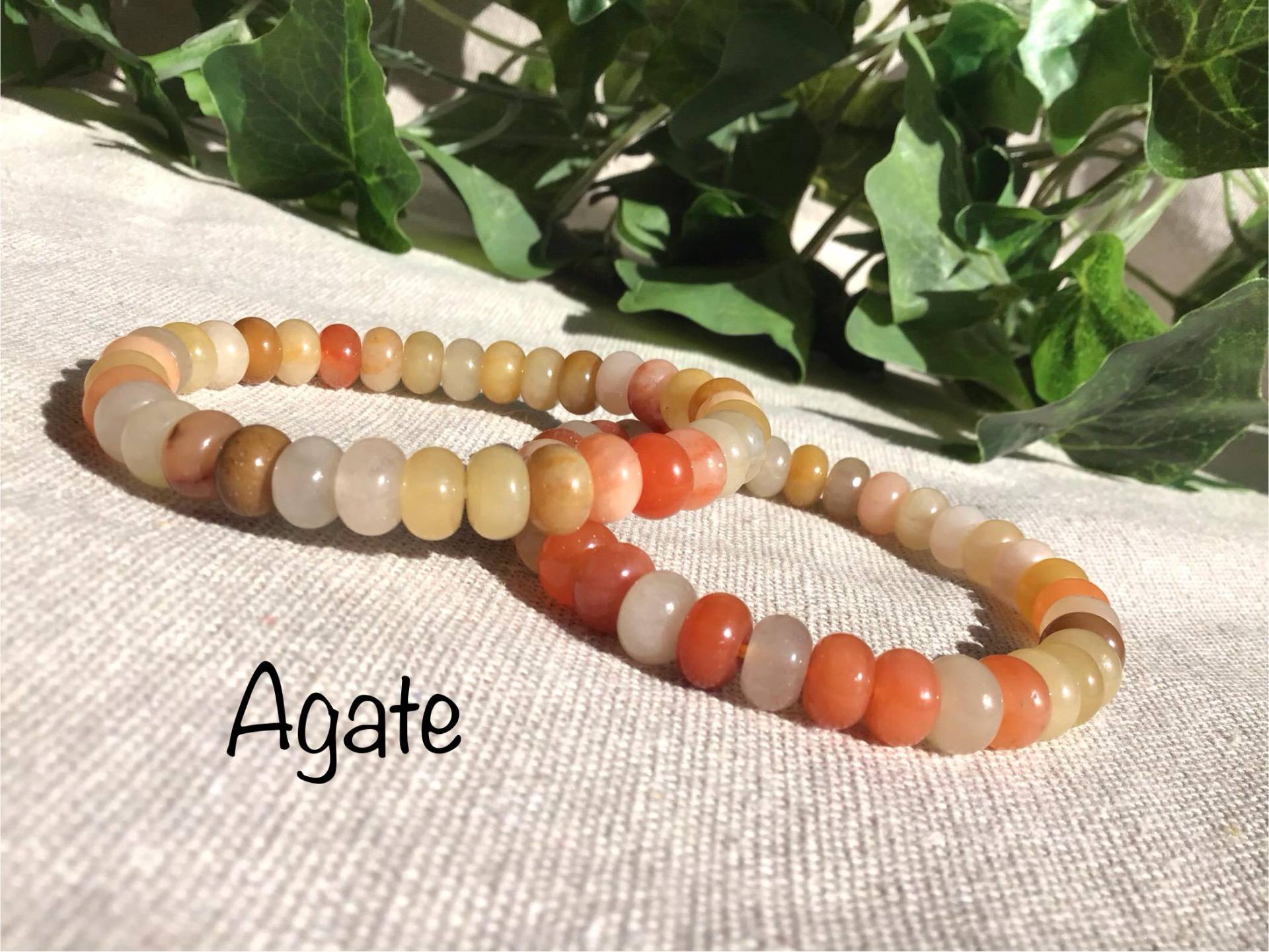 Agate Donut Bracelet von COCOROCRYSTAL
