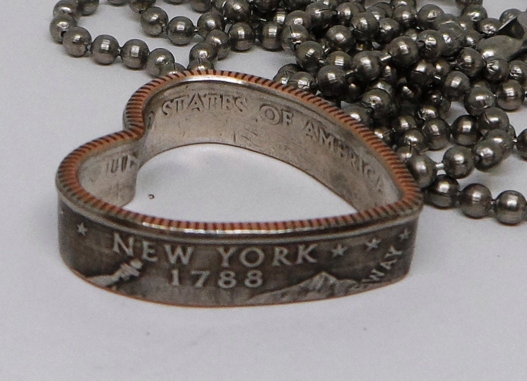 Handmade State Viertel Münze Ring Herzform Anhänger Halskette Holen Sie Die Zustand Antique Oder Spiegelende Handmade State Viertel Münze Ring Herzform Anhänger Halskette Holen Sie Die Zustand Antique Oder Spiegelende von COINRINGSandTHINGS