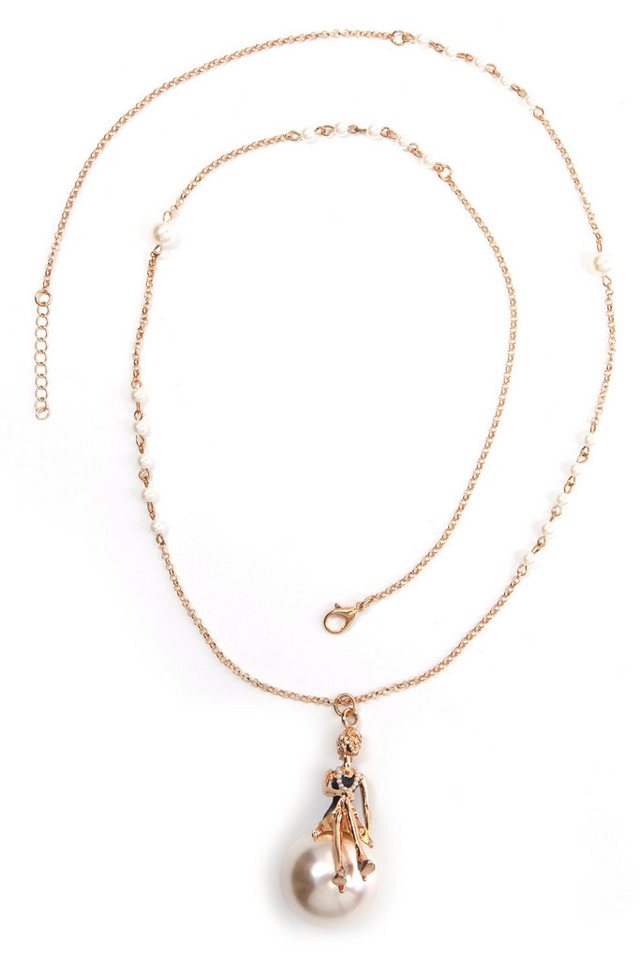 COLLEZIONE ALESSANDRO Lange Kette Mailo, Frau mit Perlenkette COLLEZIONE ALESSANDRO Lange Kette Mailo, Frau mit Perlenkette von COLLEZIONE ALESSANDRO