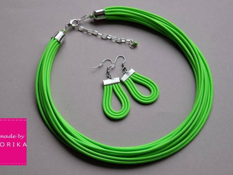 Neon Grün Textil Halskette Und Ohrringe Set von COLORIKA