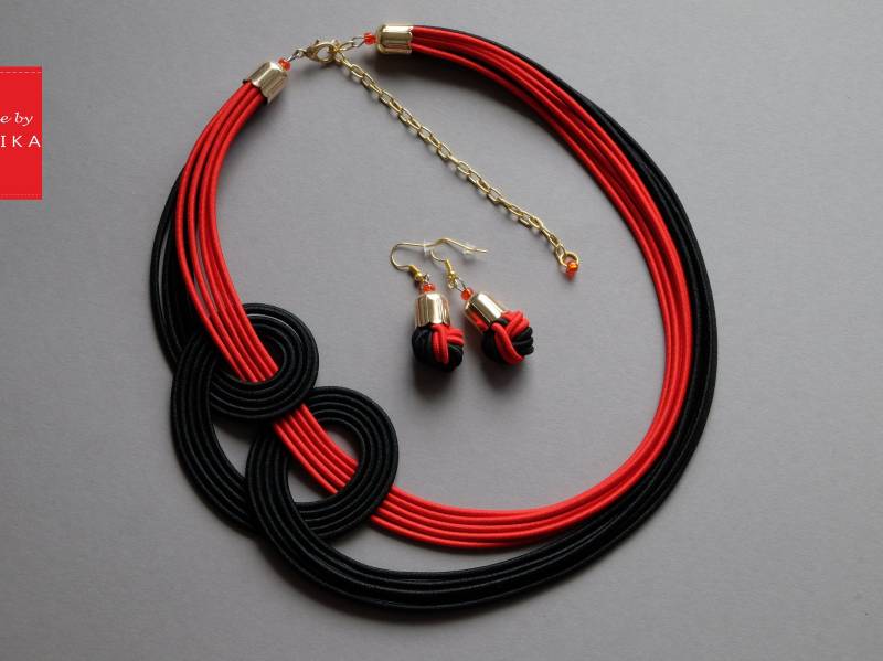 Schwarz Rot Geknotete Ohrringe Ohrring Set Colorika Textilschmuck von COLORIKA