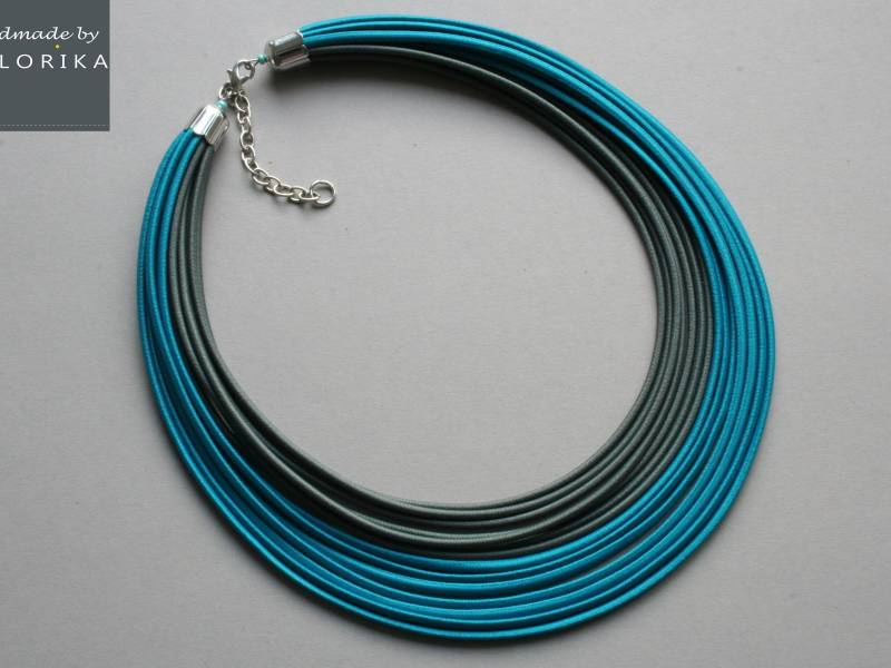 Türkis & Grau Bib Halskette Statement-Halskette Aus Textilseil von COLORIKA