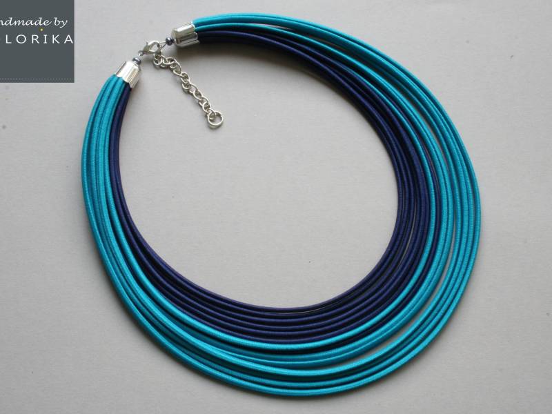 statement Halskette, Blaue Seil Multistrang Modeschmuck 2017, Farbtrends, Türkis Bib Blu Halskette von COLORIKA