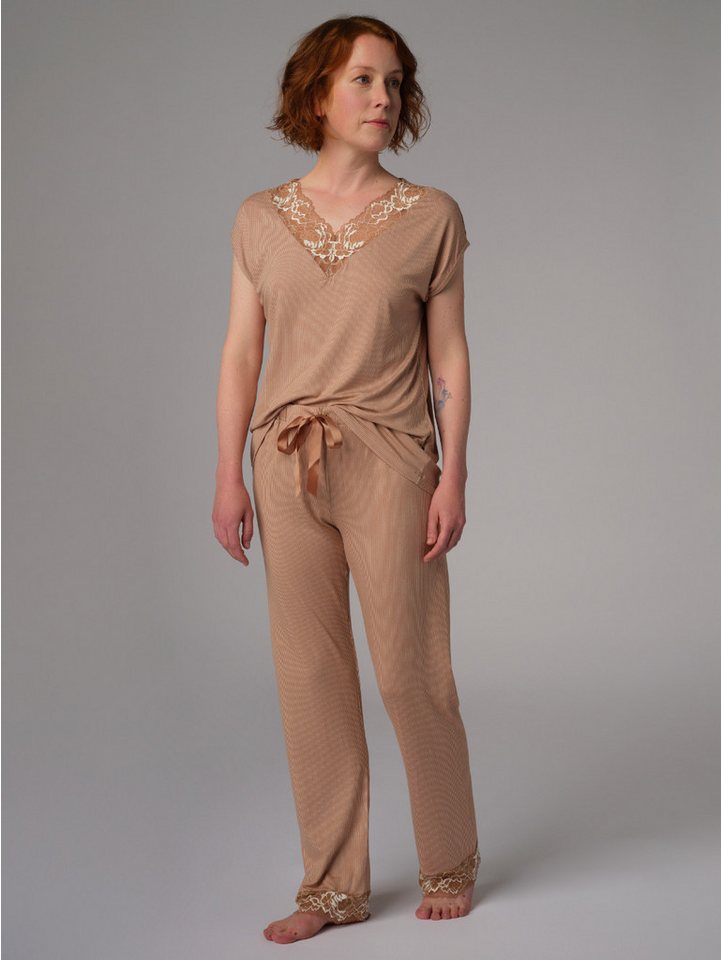 COMAZO Schlafanzug mit feiner Spitze (Set) von COMAZO