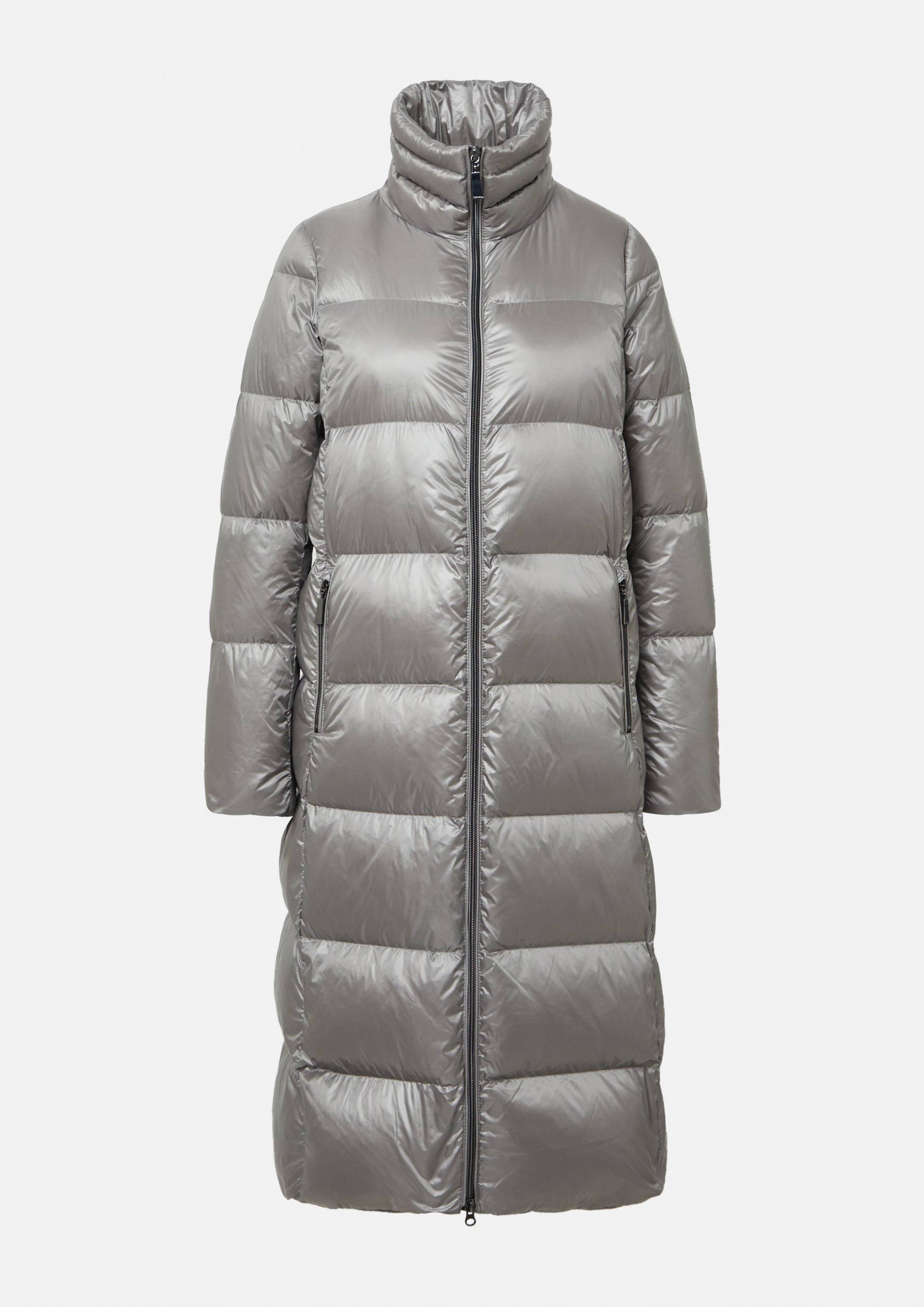 Outdoor-Mantel von COMMA