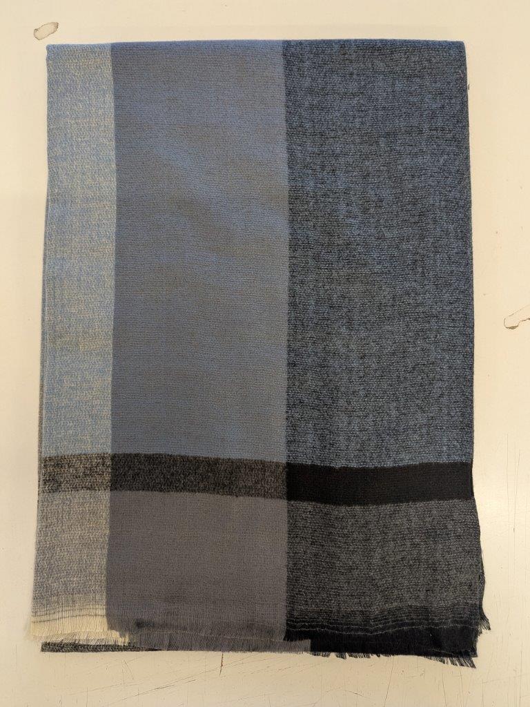 COMMANDER Finest Clothing - Schal 65/190 winter blue von COMMANDER Finest Clothing