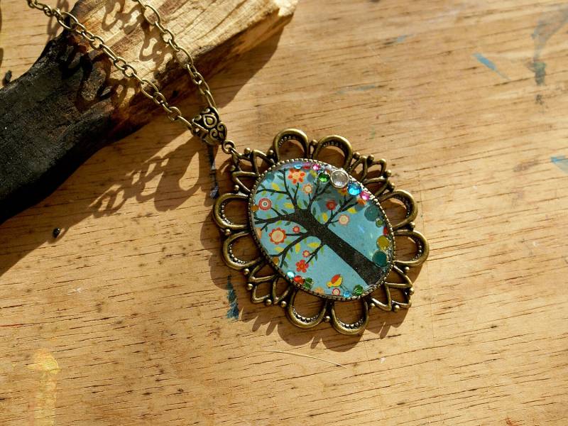 Halskette Hüpfer Frau Baum Des Lebens von COMME1ange