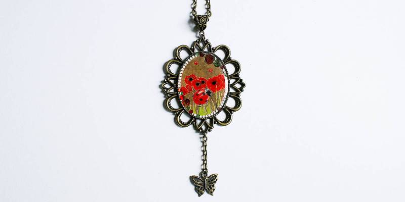 Halskrause Mohnblumen Und Marienkäfer von COMME1ange