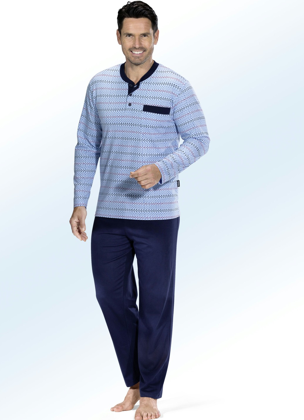 Schlafanzug aus BIO-Baumwolle mit Knopfleiste und Brusttasche, Hellblau-Marine, Größe 52 von COMTE