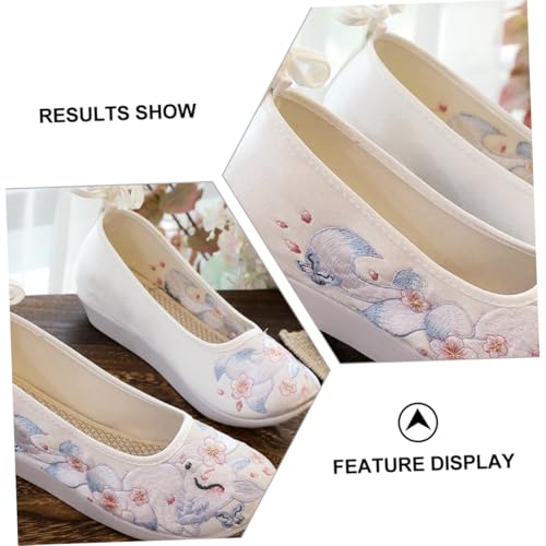 CONGARTENO Bestickte Chinesische Retro Hanfu Damenschuhe mit Erhöhtem Innenbereich Dicker Sohle und Atmungsaktivem Hautfreundlichem Material für Bühnenauftritte und Festliche Anlässe Weiß CONGARTENO Bestickte Chinesische Retro Hanfu Damenschuhe mit Erhöhtem Innenbereich Dicker Sohle und Atmungsaktivem Hautfreundlichem Material für Bühnenauftritte und Festliche Anlässe Weiß von CONGARTENO