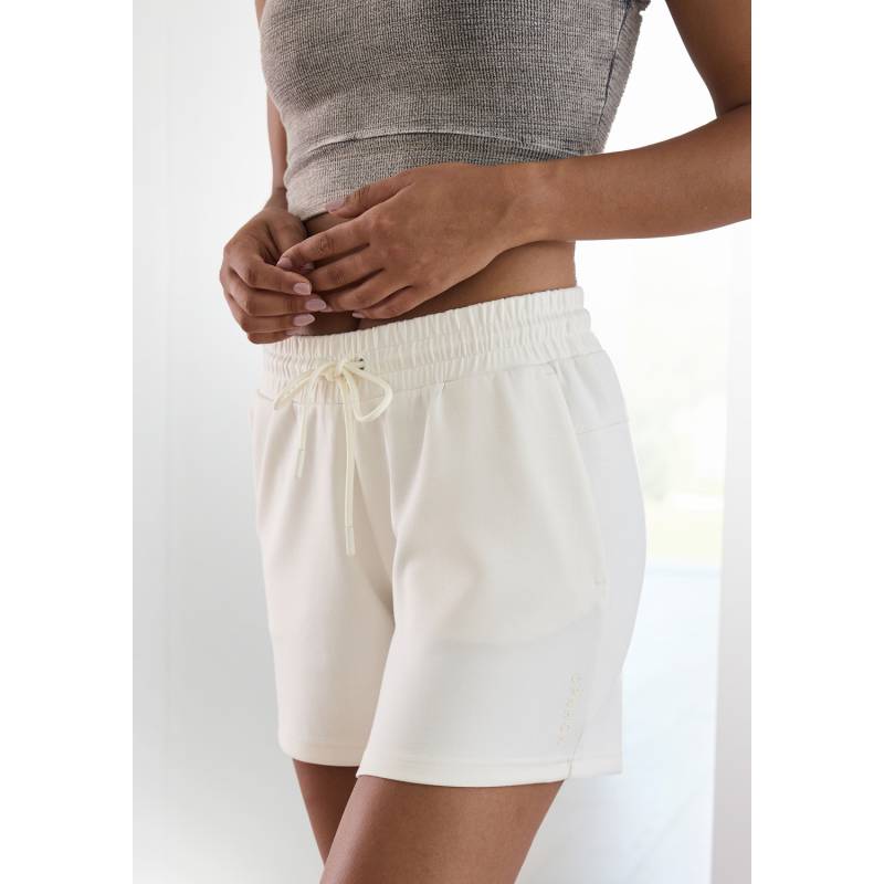 COPENHAGEN STUDIOS Sweatshorts Damen wollweiß Gr.36/38 von COPENHAGEN STUDIOS
