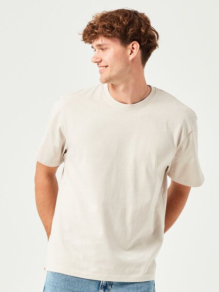 COREBASE T-Shirt "BoxFit" aus 100% Bio-Baumwolle von COREBASE