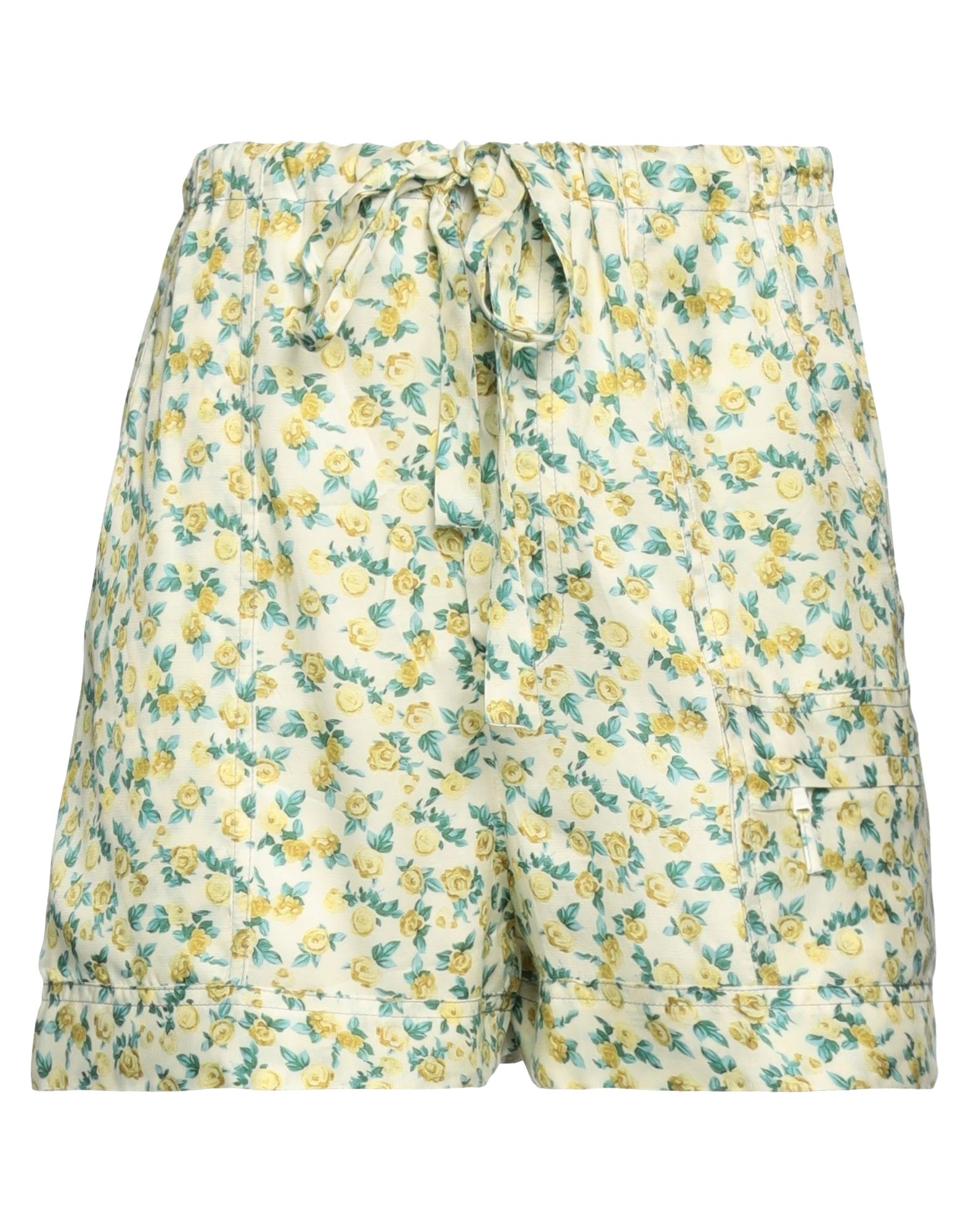 CORMIO Shorts & Bermudashorts Damen Cremeweiß von CORMIO