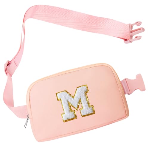 COSHAYSOO Kleine Bauchtasche mit Initialenaufnäher, verstellbarer Riemen für Damen, Teenager, Mädchen, Laufen, Reisen, Fitnessstudio, Wandern, Mini-Umhängetasche, trendige, adrette Tasche, Pink, von COSHAYSOO