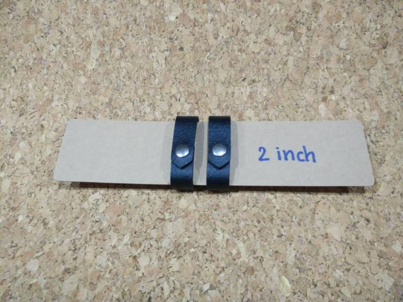 2 Kunstleder Gürtelhalter Passend Für Zoll Silberne Druckknöpfe | 2Er Set Schwarz von COZY168