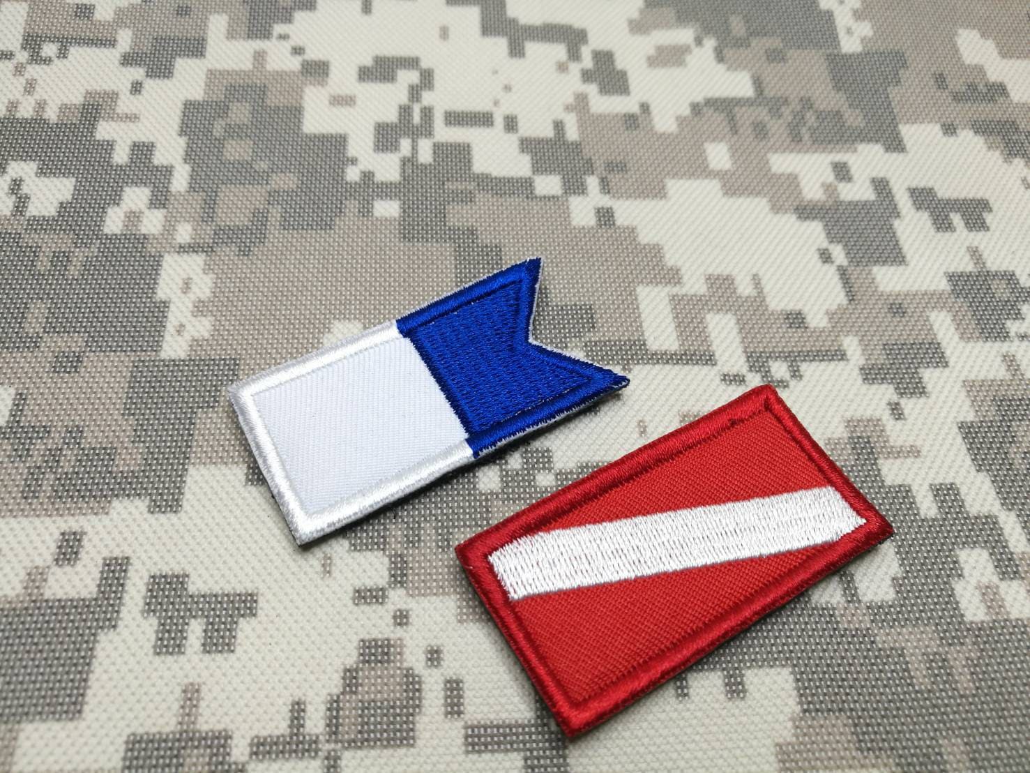2 Stk. Diving Alpha Flag Diver Aufnäher Scuba Skin Master Gestickter Moral-Aufnäher Zum Aufnähen Oder von COZY168