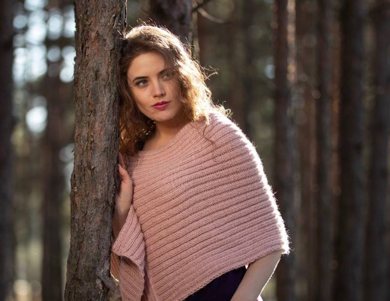 Umhang Damen Poncho Pullover Strickponcho Cape Wolle Schal Warm Handstrickponcho Strickschal Wollponcho Wickelponcho Wickelstrick von COZYYARNStudio