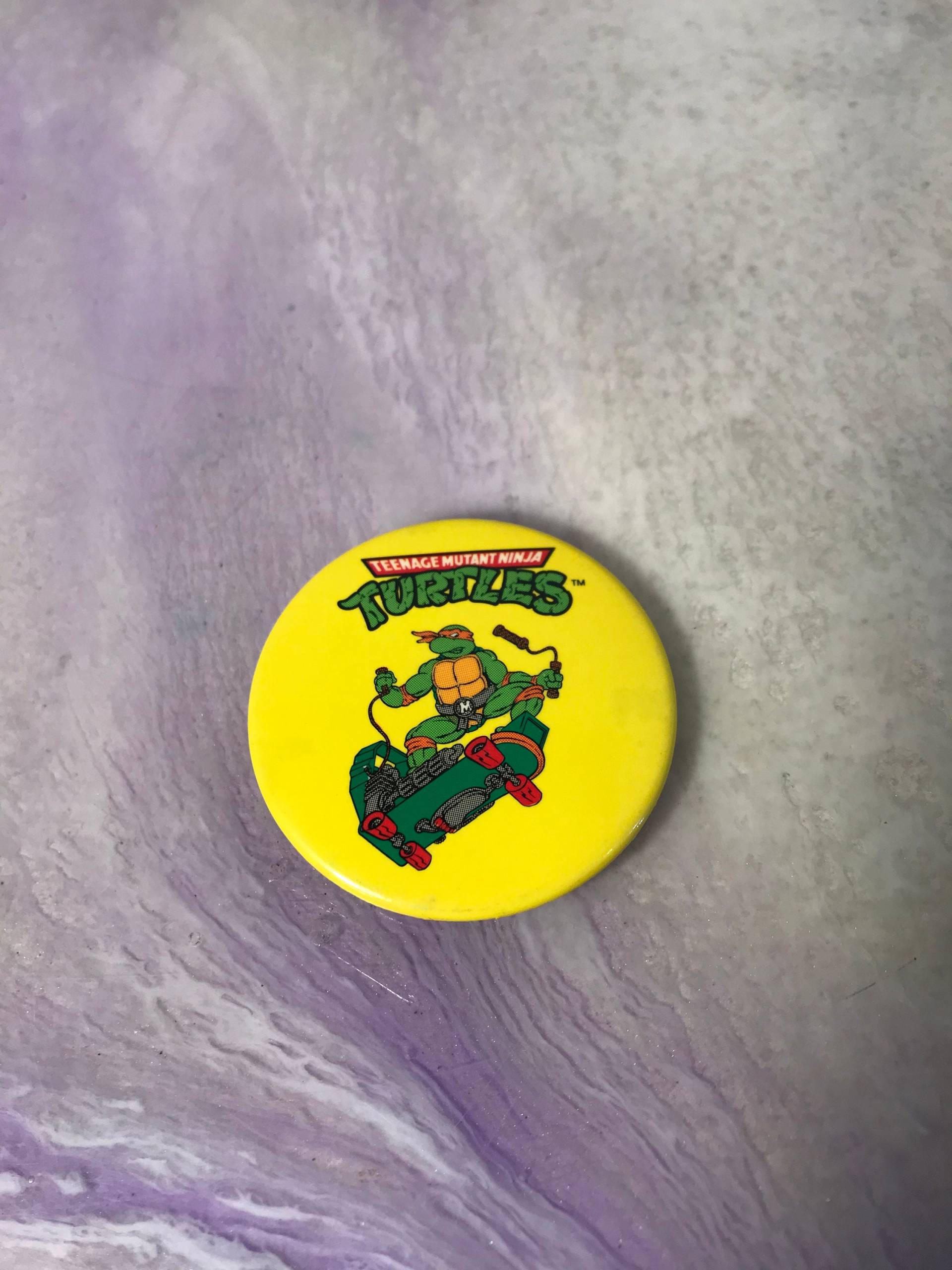 Jahrgang 1980 Tmnt Ninja Schildkröte Themen Knopf - Seltene Nostalgie-Taste von CPJCollectibles