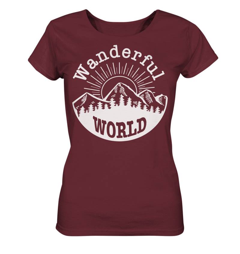 Wanderful World - Wandern Berge Outdoor Sport Bergsport Ladies Organic Shirt von CREAREat