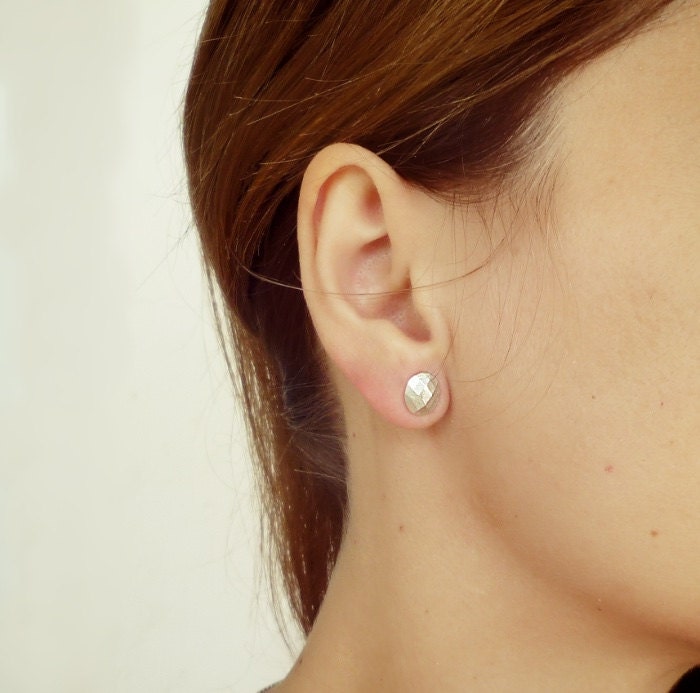 Facettierte Ohrstecker Sterling Silber Facettierte Ohrstecker Sterling Silber von CREATEMariaApostolou