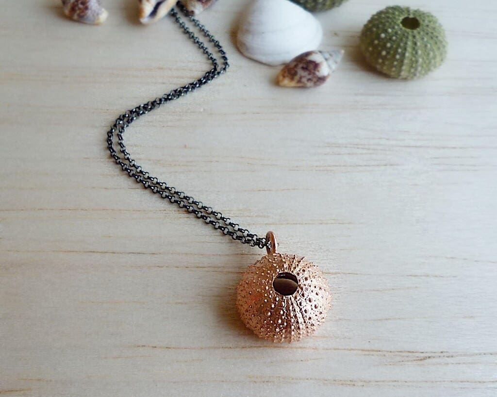Rosegold Seeigel Anhänger Sterling Silber Kette Mit Schwarzem Rhodium Rosegold Seeigel Anhänger Sterling Silber Kette Mit Schwarzem Rhodium von CREATEMariaApostolou