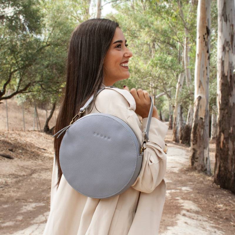 Handgefertigte Umhängetasche Aus Leder Weiche Runde Schultertasche, 13 Farben von CRUSHLEATHERGOODS