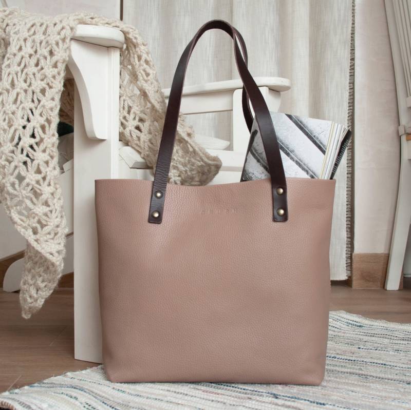 Handgefertigte Vollnarbenleder-Tragetasche Mit Reißverschluss Personalisierte Einkaufstasche von CRUSHLEATHERGOODS