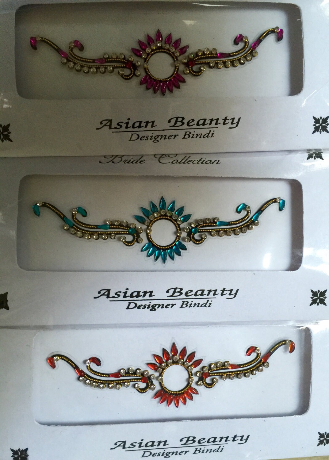 Bauchschönheiten, Ihr Prinzessinnen-Look, Heißer Bollwood-Tanz-Look, in Diesen Look Eingearbeitete Swarovski-steine, Selbstklebende von CRYSTALBODYART