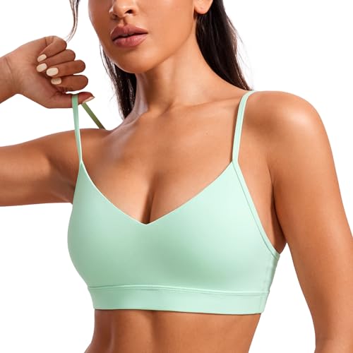 CRZ YOGA Damen Butterluxe V-Ausschnitt Sport BH Gepolstert Ohne Bügel Yoga Bra Verstellbar Spaghetti Träger Workout Crop Tops Mint-Moment 36 von CRZ YOGA