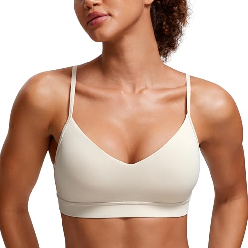CRZ YOGA Damen Butterluxe V-Ausschnitt Sport BH Gepolstert Ohne Bügel Yoga Bra Verstellbar Spaghetti Träger Workout Crop Tops Mojave-Braun 34 von CRZ YOGA