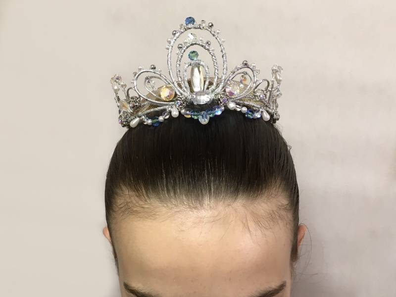 Silber Und Blaues Ballett Headpiece Silber Und Blaues Ballett Headpiece von CRdesignsDancewear