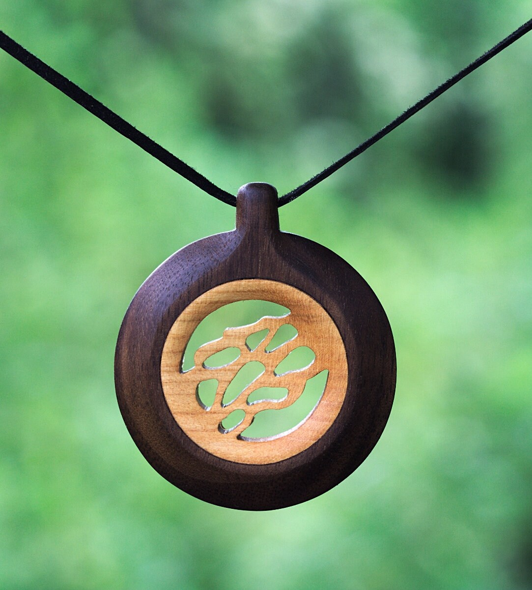 Holzanhänger, Holzkette, Halsketten, Anhänger, Holzschmuck - Annabell Holzanhänger, Holzkette, Halsketten, Anhänger, Holzschmuck - Annabell von CRstudioart