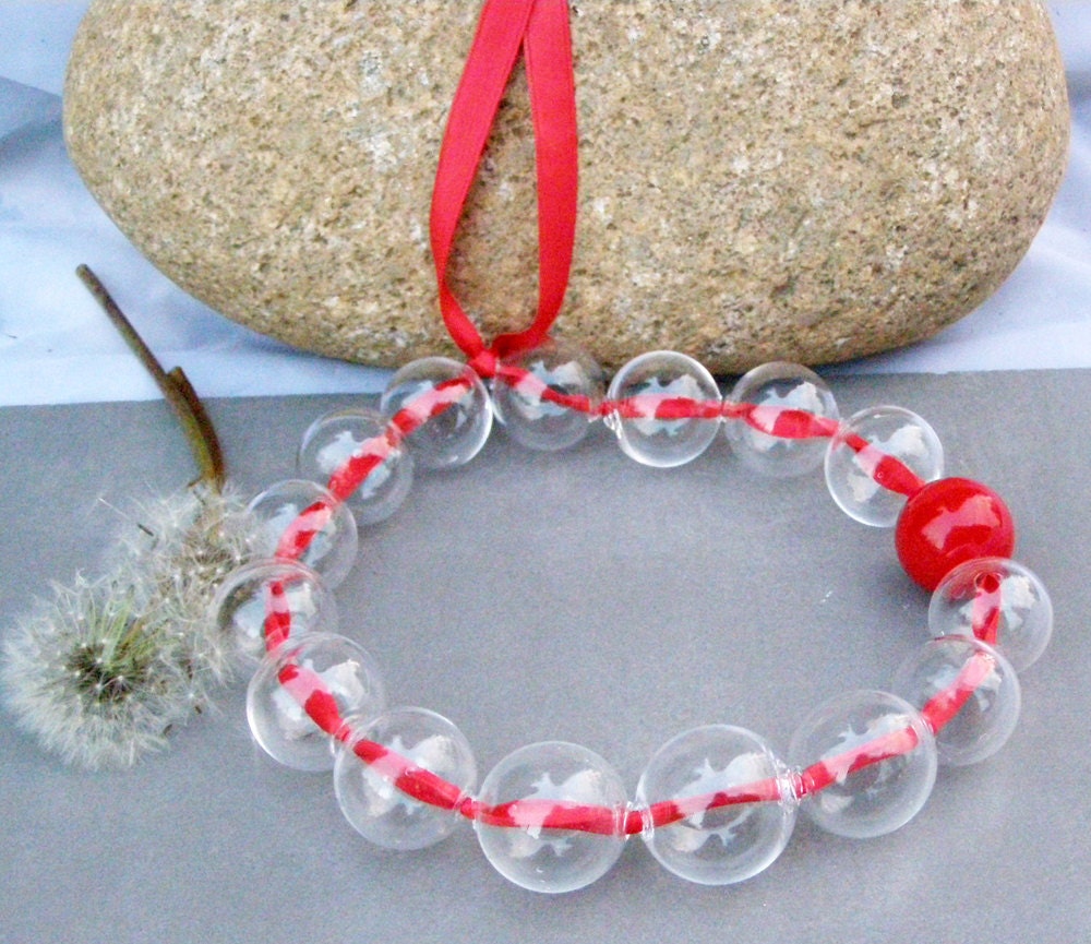 Rote Blase Hohles Glas Halskette Rote Blase Hohles Glas Halskette von CSGARTE