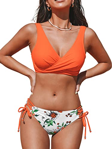 CUPSHE Damen Bikini Set Wickeloptik Lace Up Tank Bikini Bademode V Ausschnitt Low Waist Blumenmuster Zweiteiliger Badeanzug Swimsuit Karottenorange XL von CUPSHE