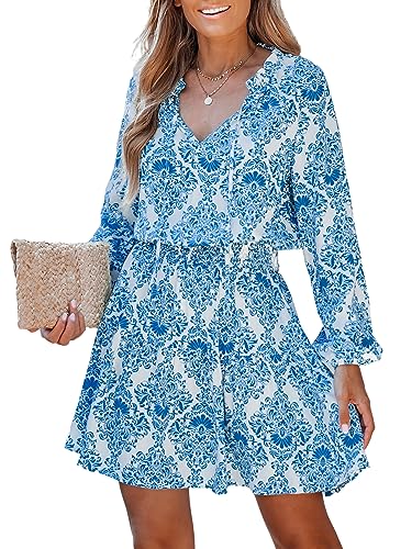 CUPSHE Damen Minikleid mit kunstvollem Druck, gesmokt, geteilter Ausschnitt und A-Linien-Kleid zum Selbstbinden, Blaues Blumenmuster, M von CUPSHE